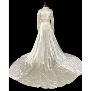 1940'S Vintage Liquid Satin Formal Wedding Dress Long Train Vogue Special Design